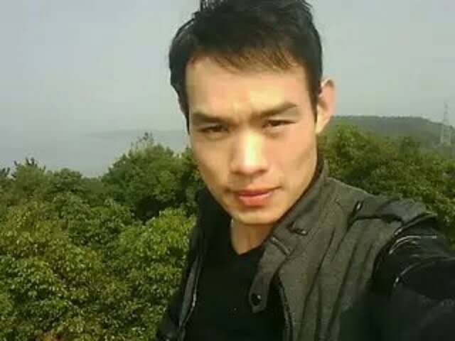 明镜的第一张照片--龙海交友网