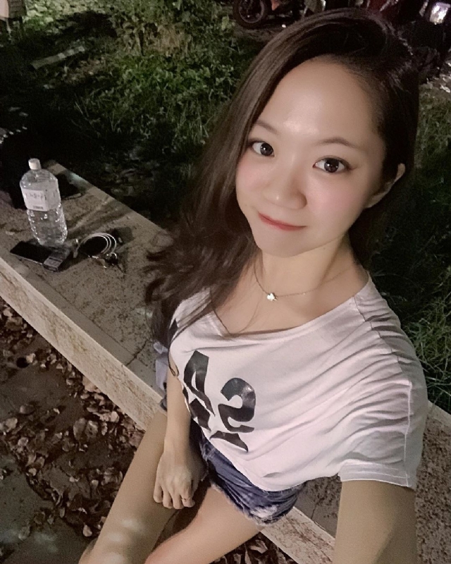 欣欣的第一张照片--龙海交友网