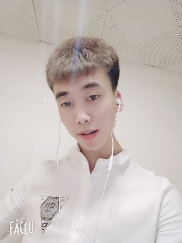 晚枫的第三张照片--龙海交友网