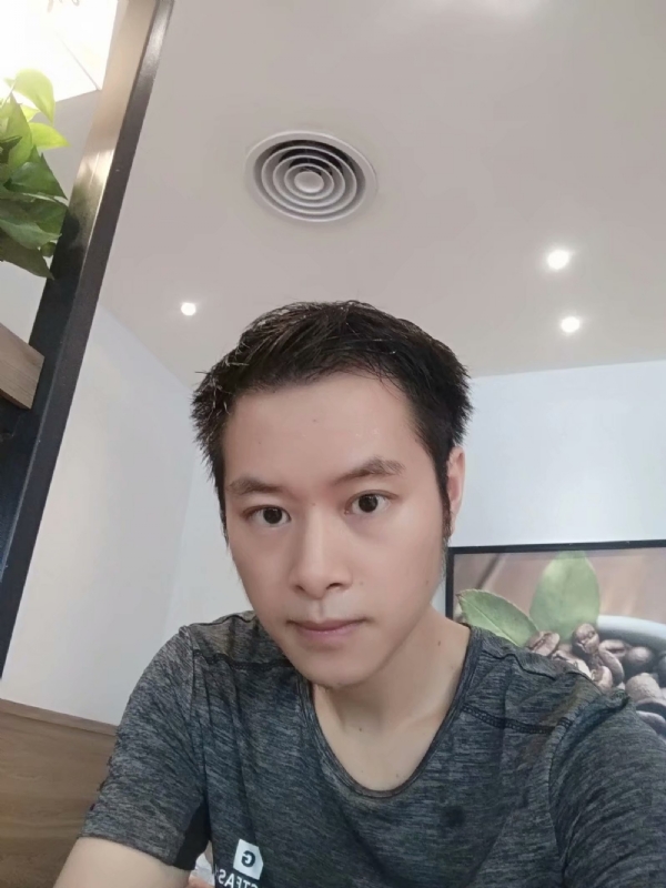 期待缘分的第二张照片--龙海交友网