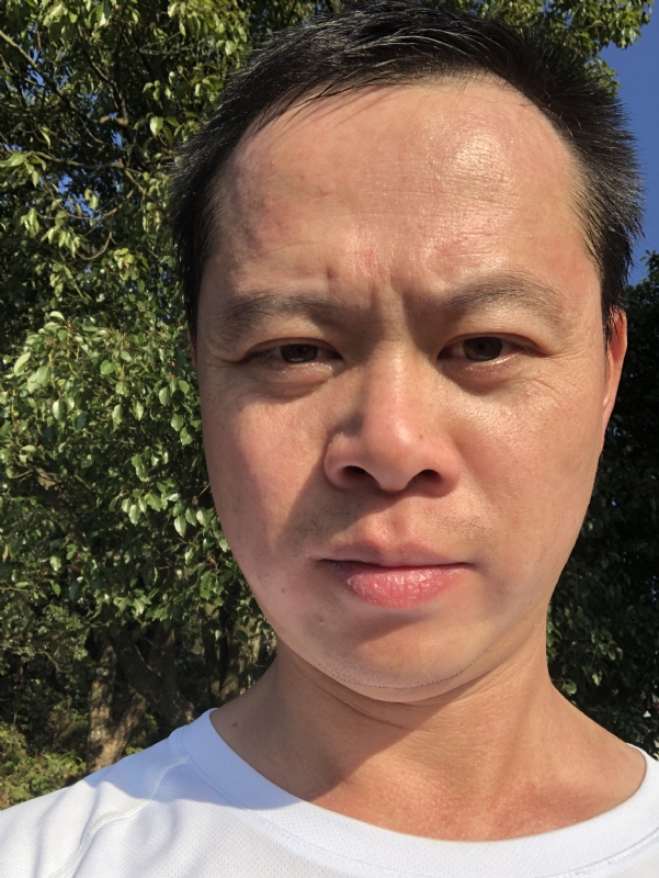 猩猩巨呃的第四张照片--龙海交友网