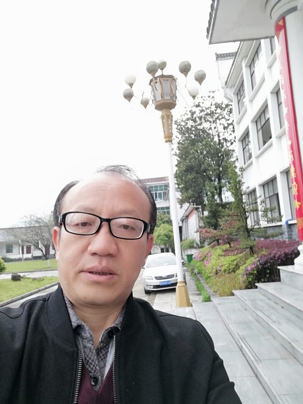 玫瑰祥云的第二张照片--龙海交友网