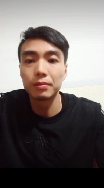 相见恨晚的第二张照片--龙海交友网