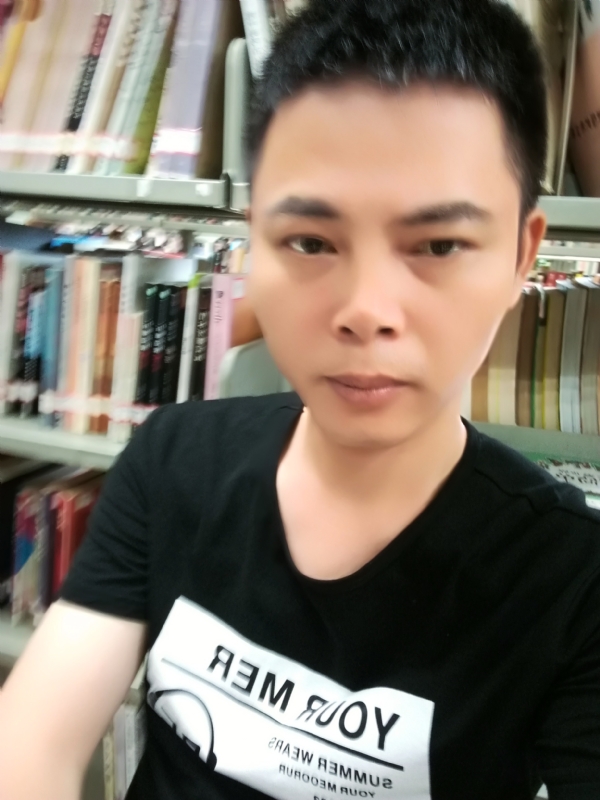 青青子衿的第一张照片--龙海交友网