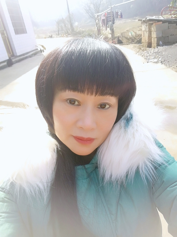 金鱼儿的第一张照片--龙海交友网