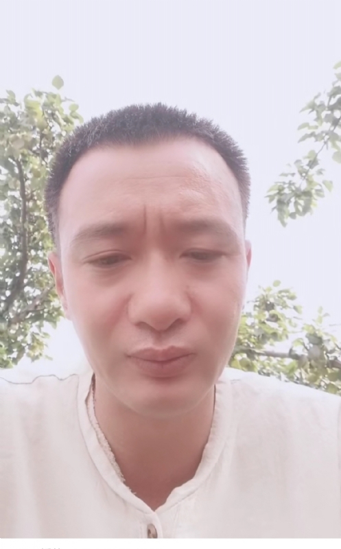 平凡的第一张照片--龙海交友网