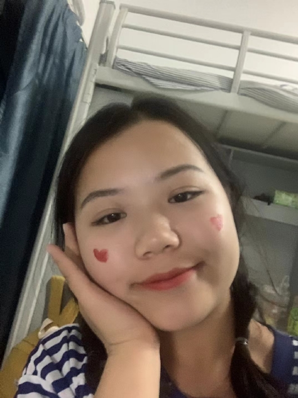 轻轻的一片云的第一张照片--龙海交友网