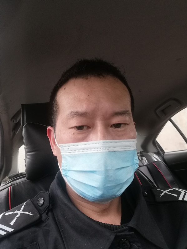 不会躲的刺猬的第一张照片--龙海交友网