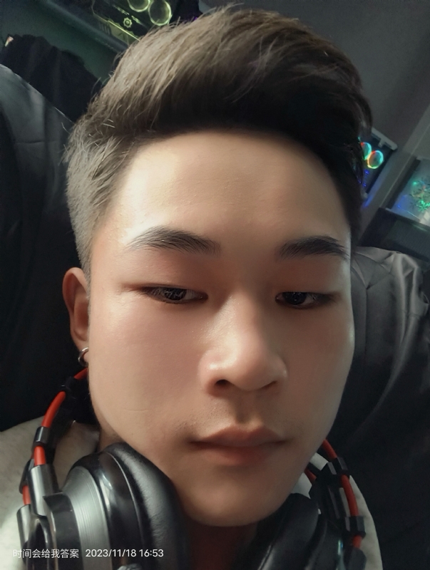 烦烦的小林的第一张照片--龙海交友网