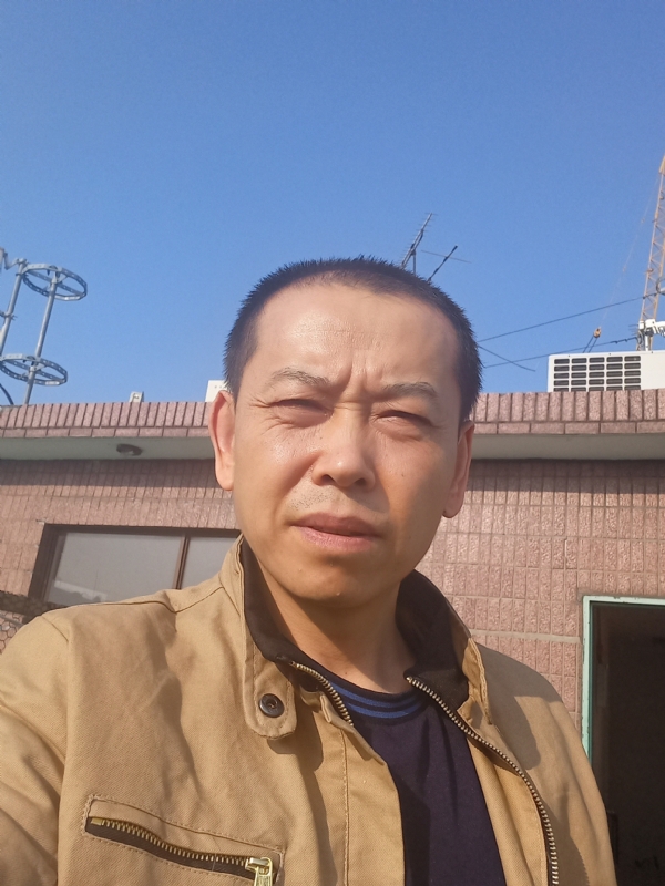 红尘逐浪的第一张照片--龙海交友网