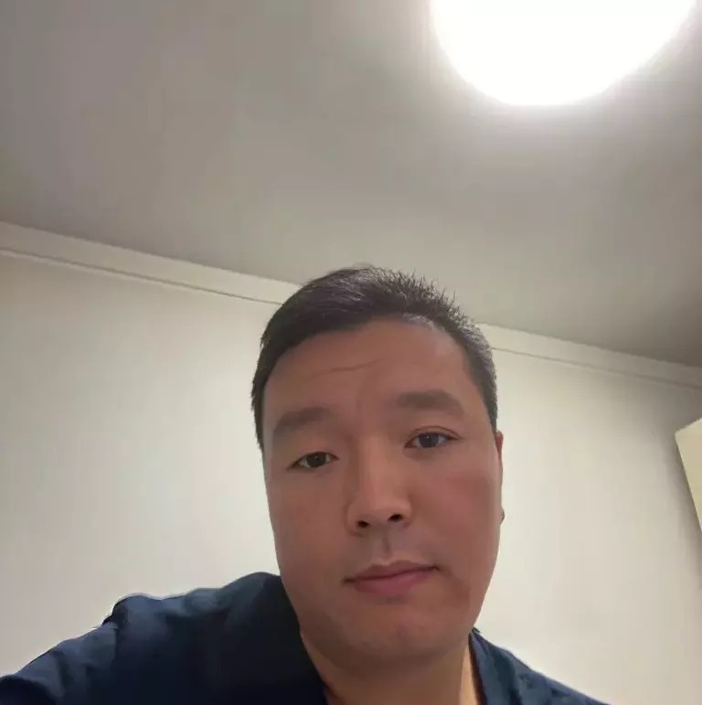 穿唐装的松鼠的第一张照片--龙海交友网