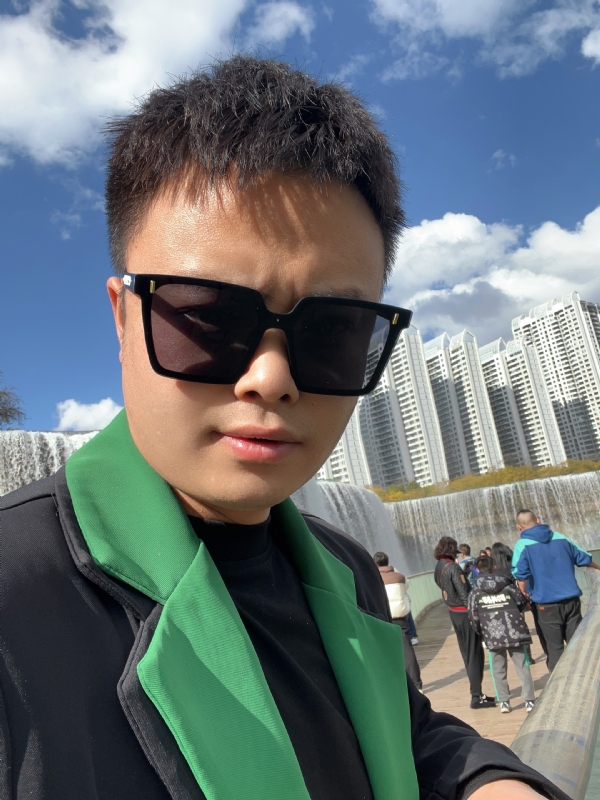 子阳的第一张照片--龙海交友网