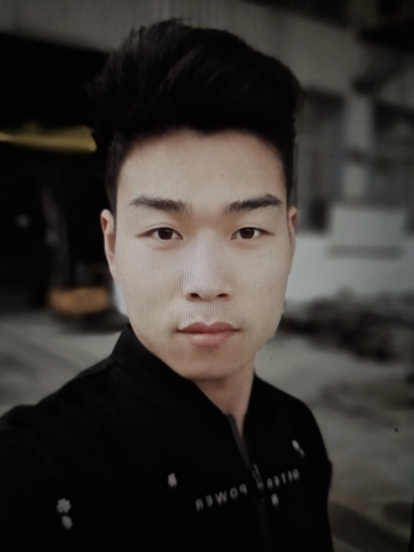 小风的第一张照片--龙海交友网