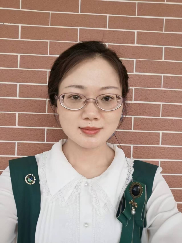 Lily的第一张照片--龙海交友网