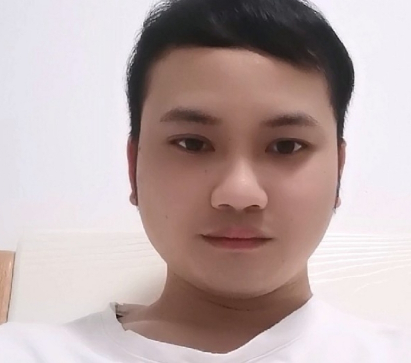 谈笑风生的学长的第三张照片--龙海交友网