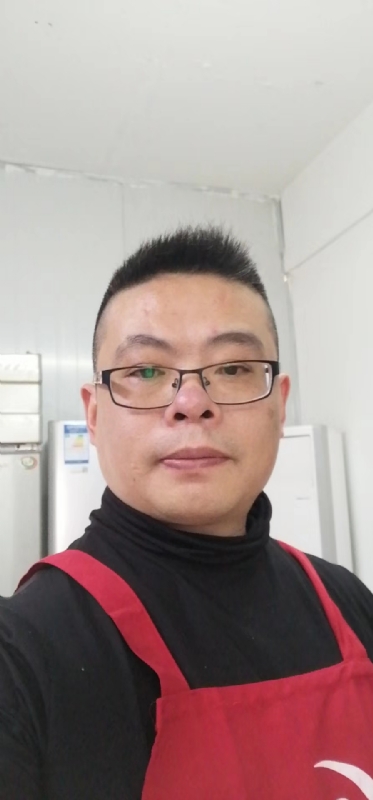 努力奋斗的第一张照片--龙海交友网