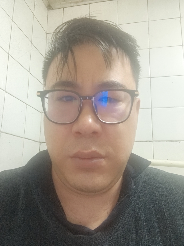 迷失自我的第一张照片--龙海交友网