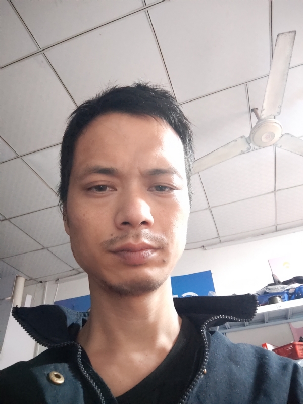 小康的第一张照片--龙海交友网