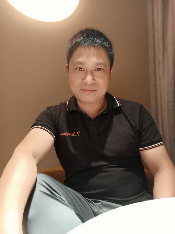影子的第一张照片--龙海交友网