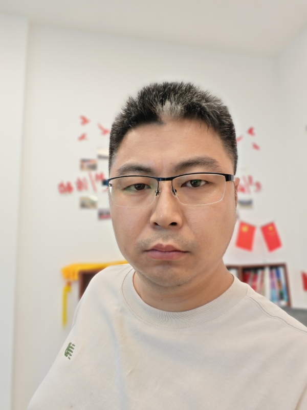 苦海寻舟的第一张照片--龙海交友网